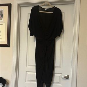 Chic Black Dress